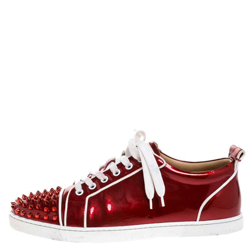 

Christian Louboutin Red Patent Leather And White Leather Trim Louis Junior Spikes Sneakers Size, Burgundy