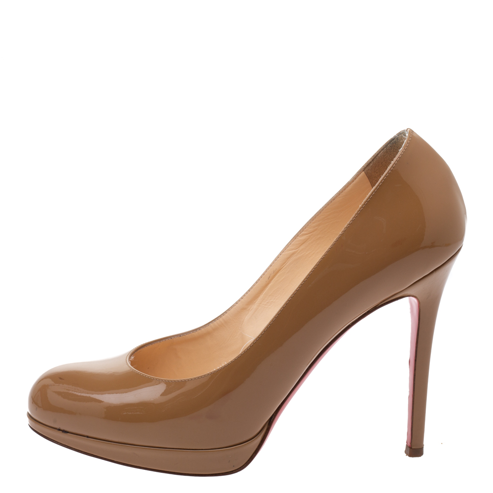 

Christian Louboutin Beige Patent Leather New Simple Platform Pumps Size