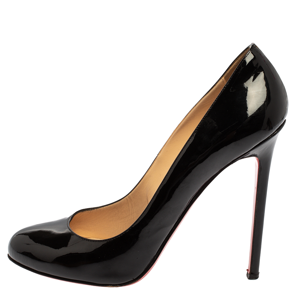 

Christian Louboutin Black Patent Leather Simple Round Toe Pumps Size