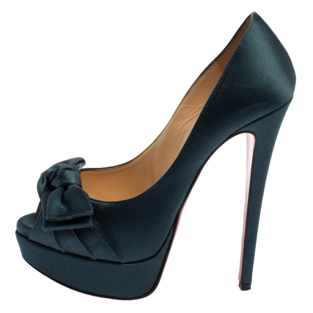 

Christian Louboutin Blue Satin Madame Butterfly Peep Toe Platform Pumps Size