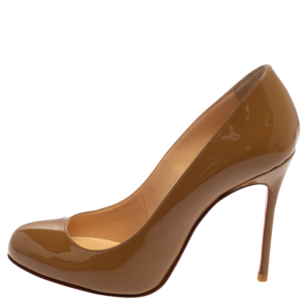 

Christian Louboutin Beige Patent Leather Fifi Pumps Size