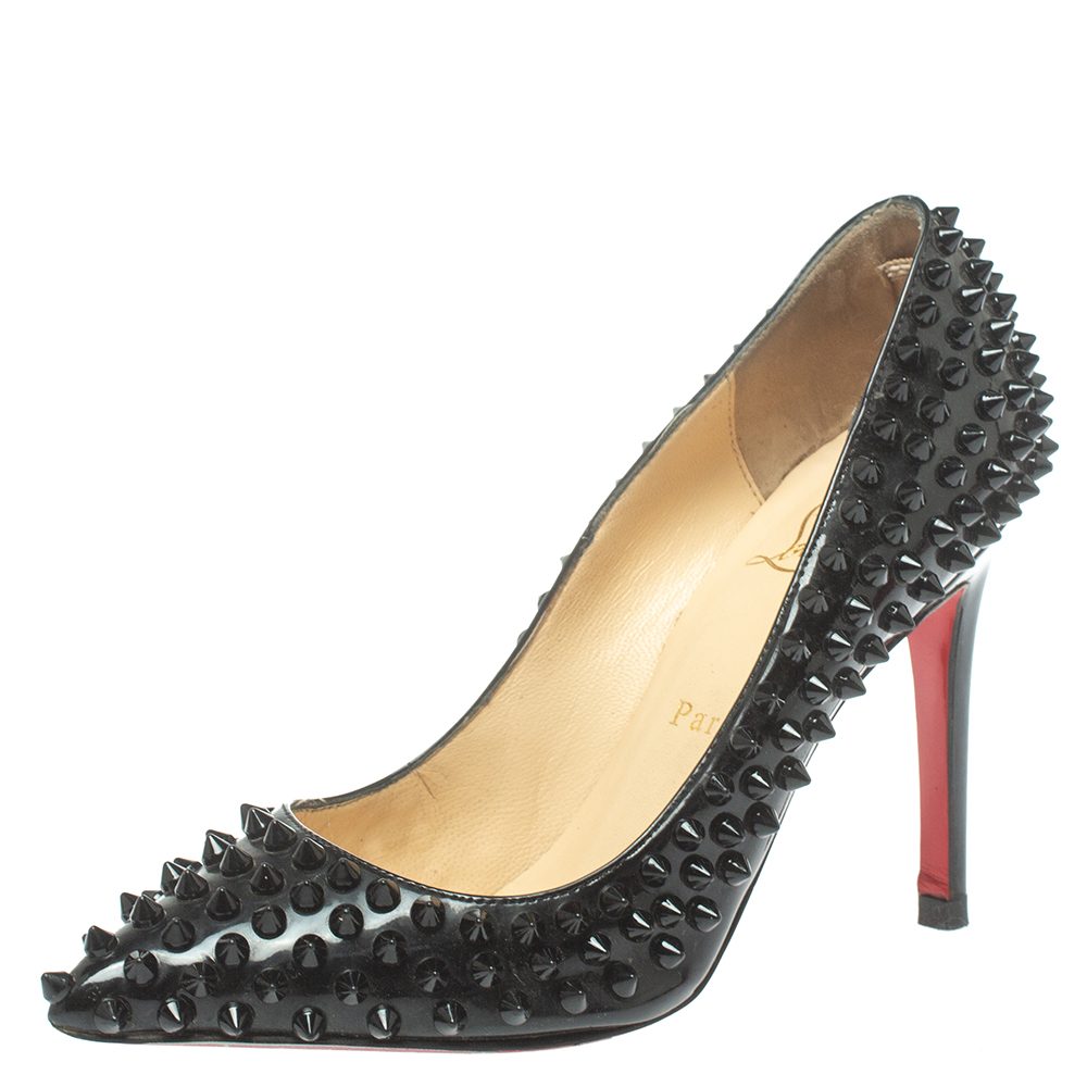 Click to view more detailed imagery on our partner's website Pre-owned Christian Louboutin Black Leather Pigalle Spikes Pumps Size 37