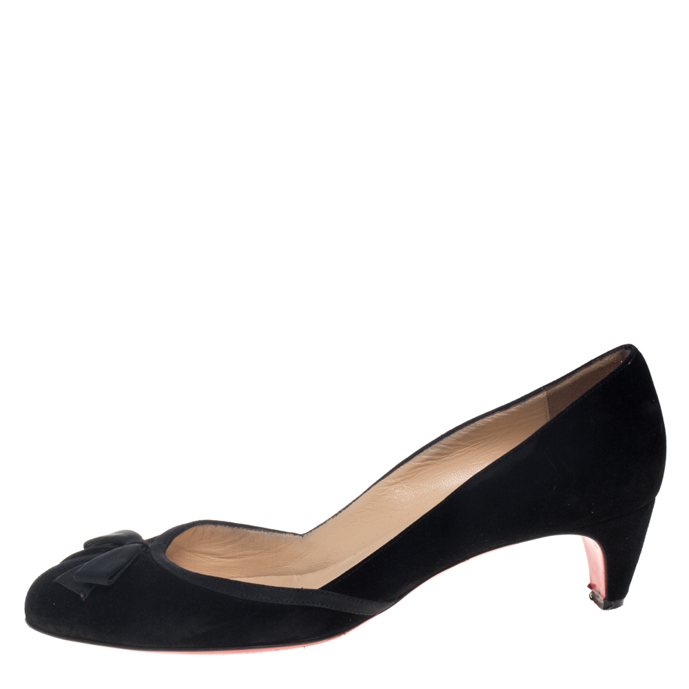 

Christian Louboutin Black Suede Lavalliere Pumps Size
