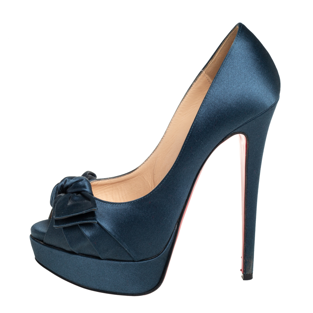 

Christian Louboutin Blue Satin Madame Butterfly Peep Toe Platform Pumps Size