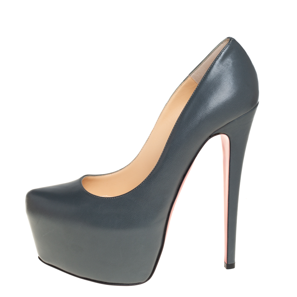 

Christian Louboutin Dark Grey Leather Daffodile Platform Pumps Size