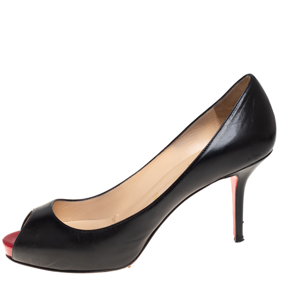 

Christian Louboutin Black Leather Very Prive Peep Toe Pumps Size