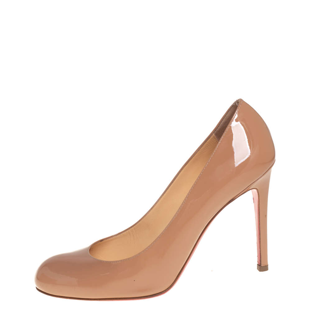 

Christian Louboutin Beige Patent Leather Simple Pumps Size