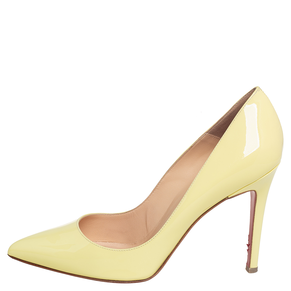 

Christian Louboutin Yellow Patent Leather Pigalle Pointed Toe Pumps Size