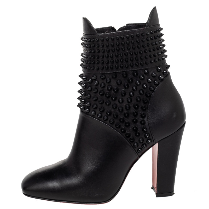

Christian Louboutin Black Leather Praguoise Ankle Length Boots Size