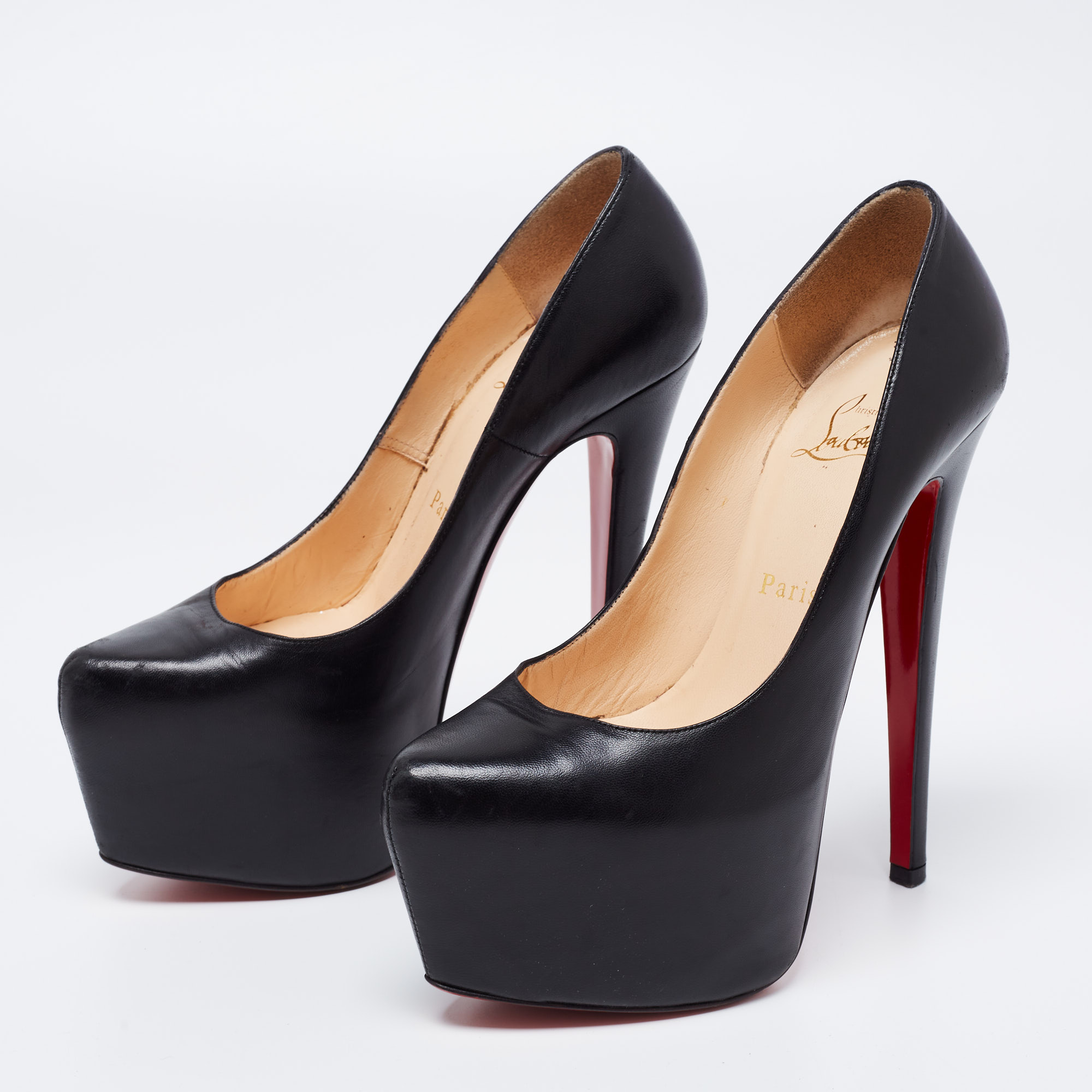 

Christian Louboutin Black Leather Daffodile Platform Pumps Size