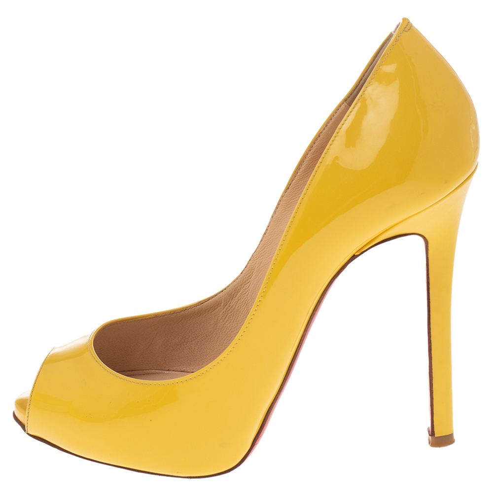 

Christian Louboutin Yellow Patent Leather Very Prive Pumps Size