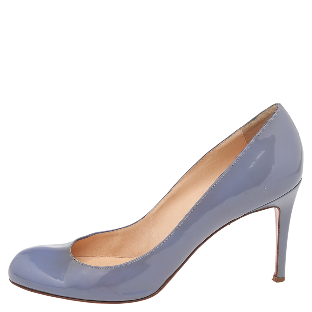 

Christian Louboutin Pastel Blue Patent Leather Simple Pumps Size
