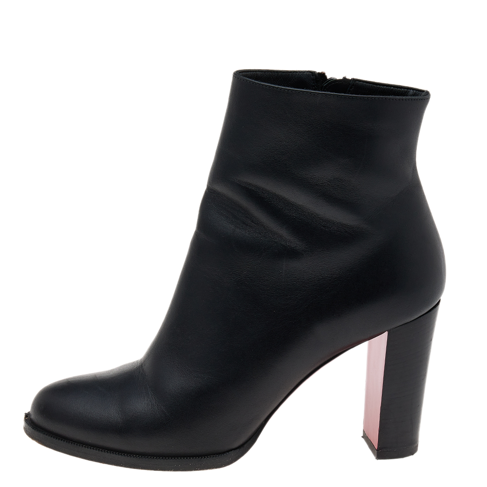

Christian Louboutin Black Leather Ankle Boots Size