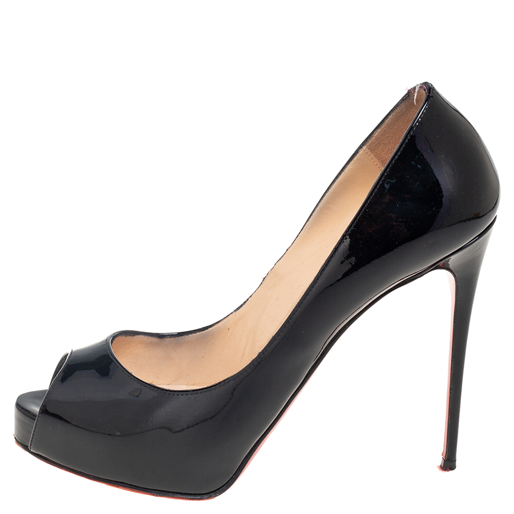 

Christian Louboutin Black Patent Leather New Very Prive Peep-Toe Pumps Size