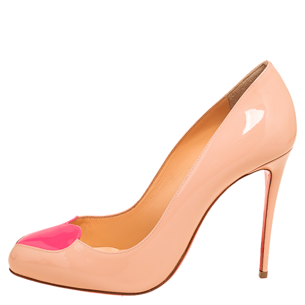 

Christian Louboutin Beige Patent Leather Doracora Heart Pumps Size