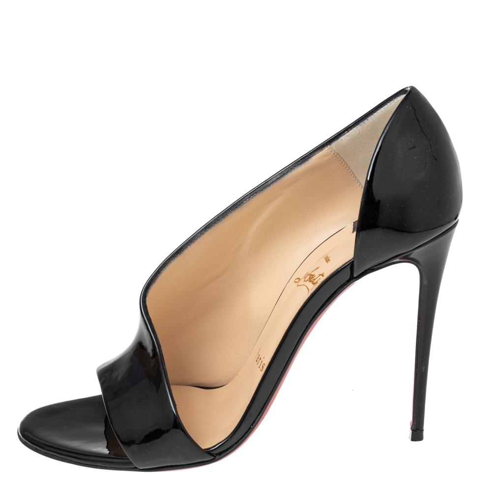 

Christian Louboutin Black Patent Leather Phoebe Sandals Size