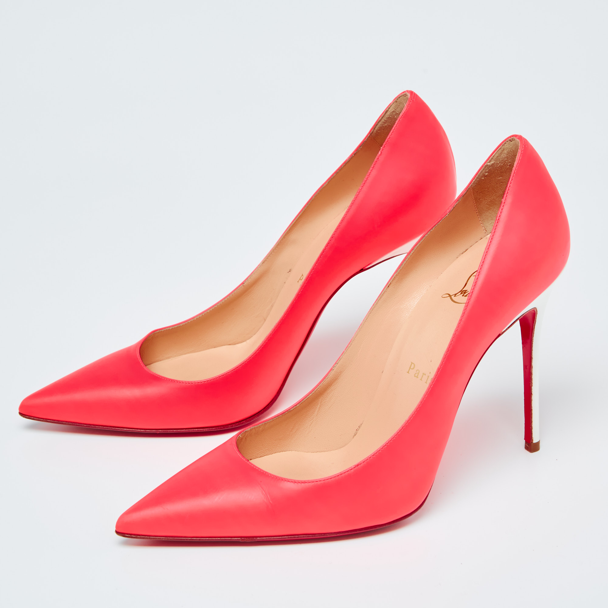 

Christian Louboutin Neon Orange Leather Kate Pumps Size