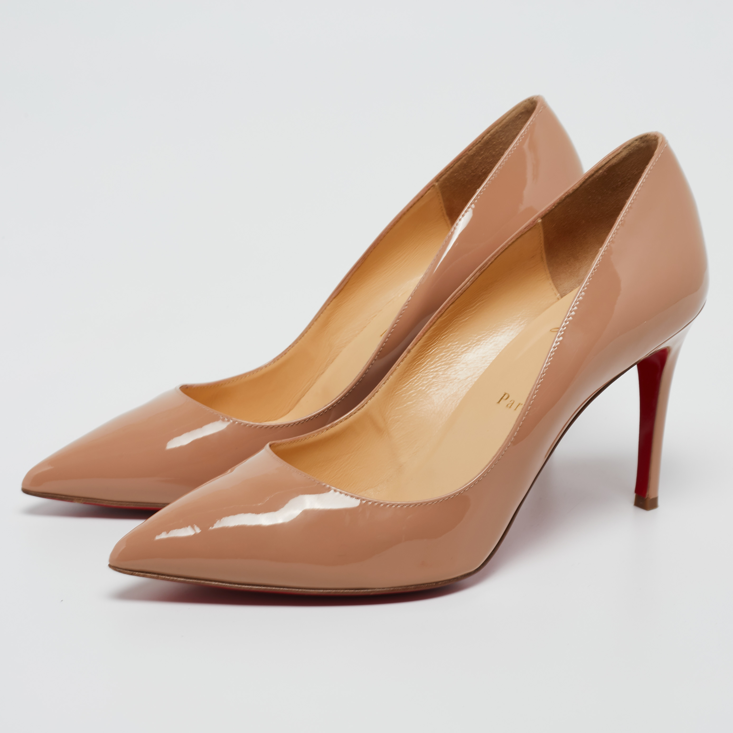 

Christian Louboutin Beige Patent Leather Pigalle Pointed Toe Pumps Size 41