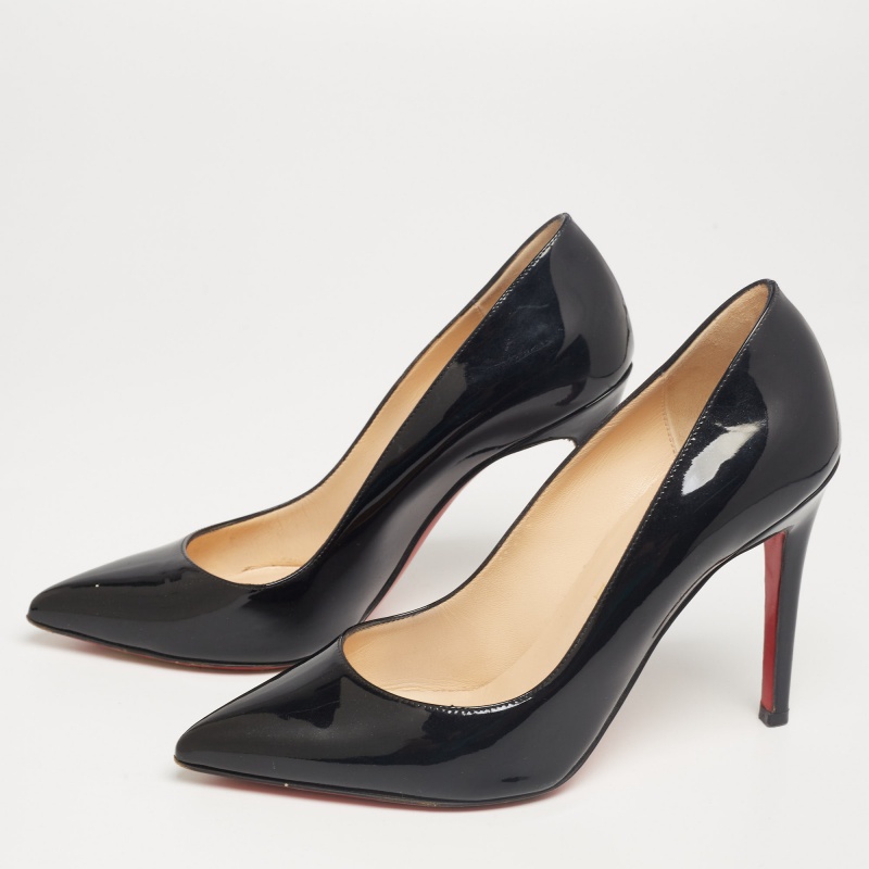 

Christian Louboutin Black Patent Leather Pigalle Pointed Toe Pumps Size