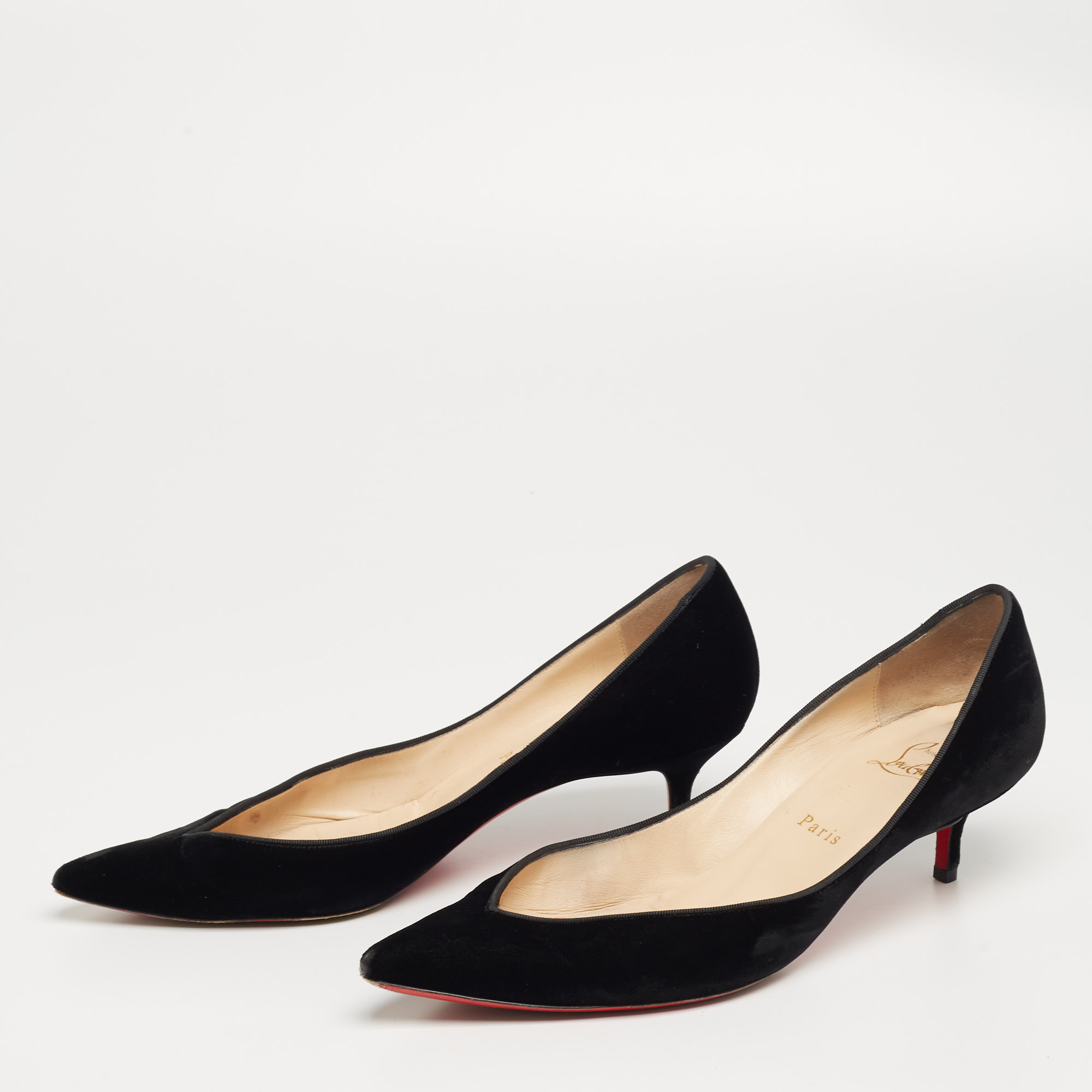 

Christian Louboutin Black Velvet Kitten Heel Pumps Size