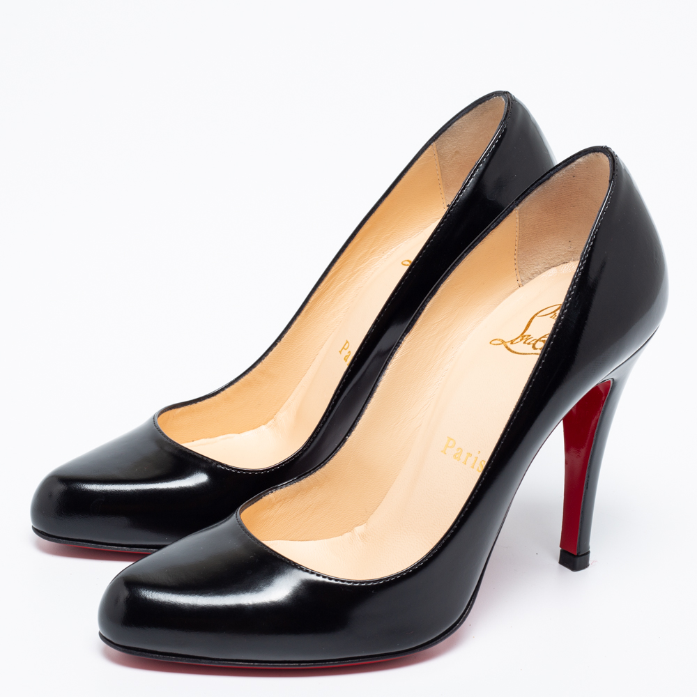 

Christian Louboutin Black Patent Leather Pumps Size