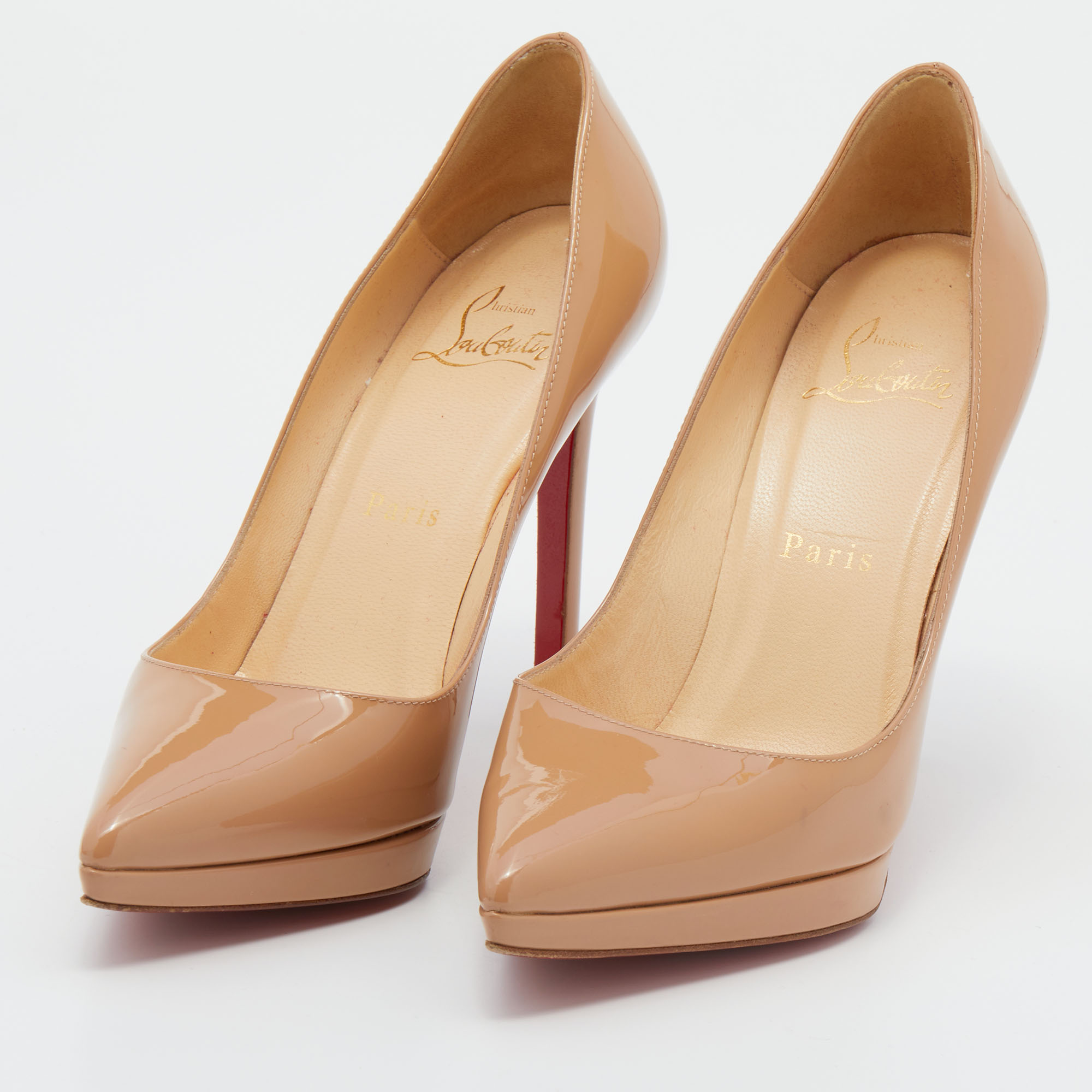 

Christian Louboutin Beige Patent Leather Pigalle Plato Pumps Size