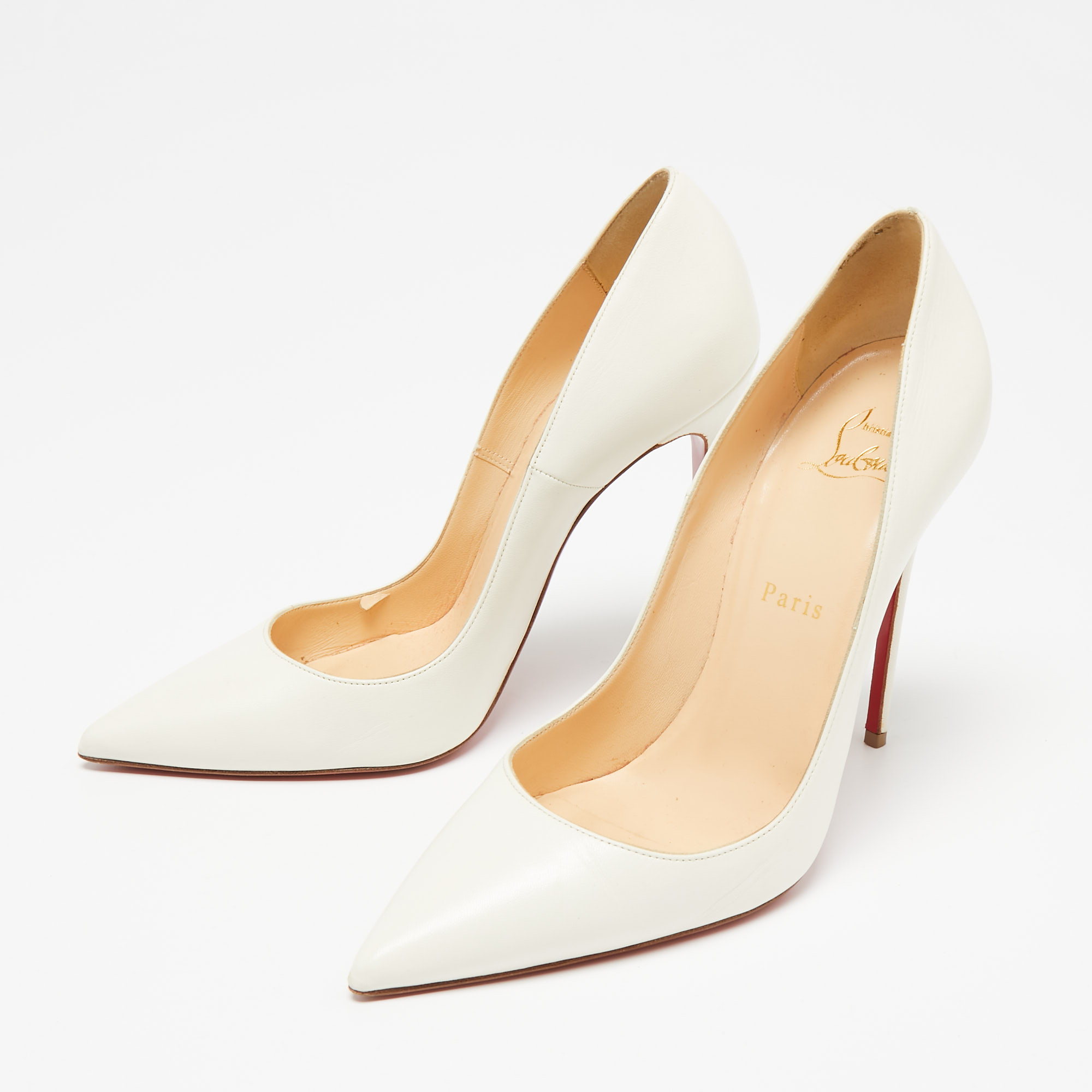 

Christian Louboutin Ivory Leather So Kate Pumps Size, White