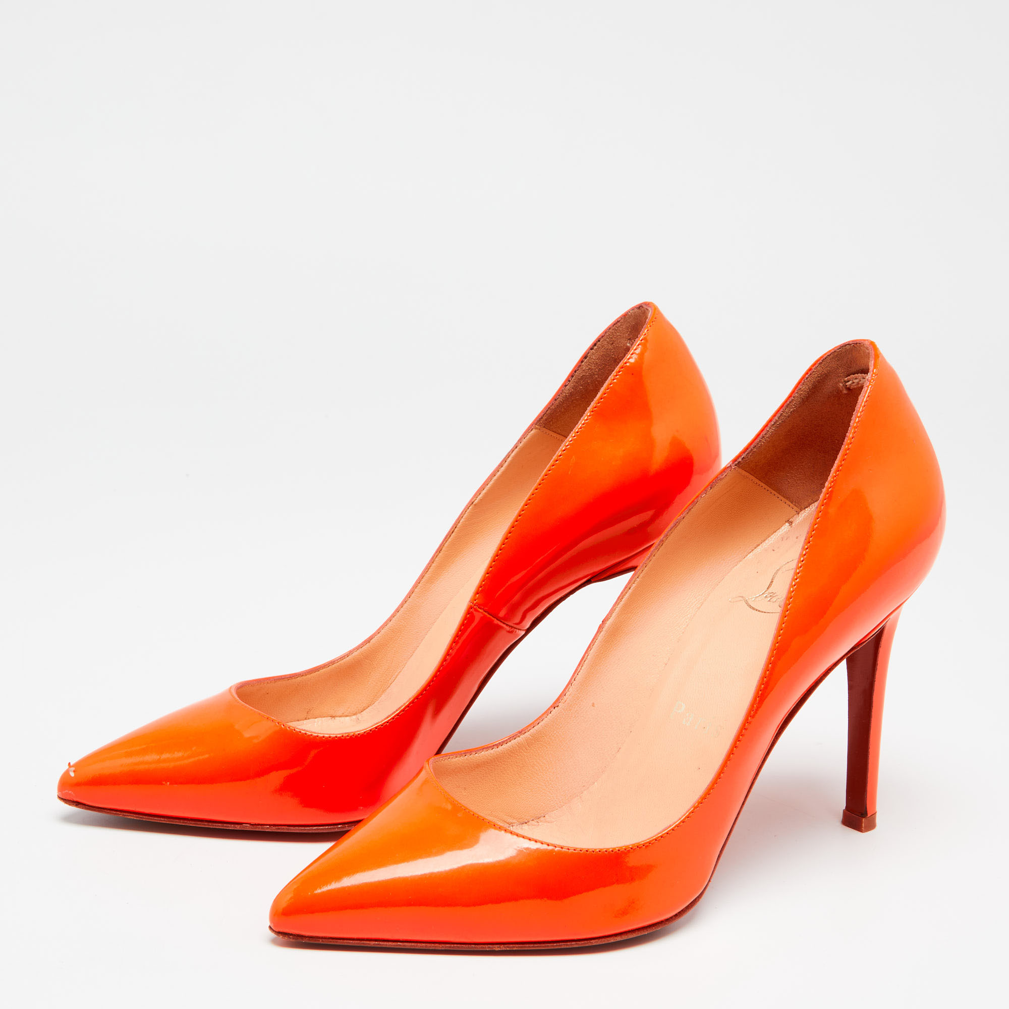 

Christian Louboutin Neon Orange Patent Leather Pigalle Pumps Size