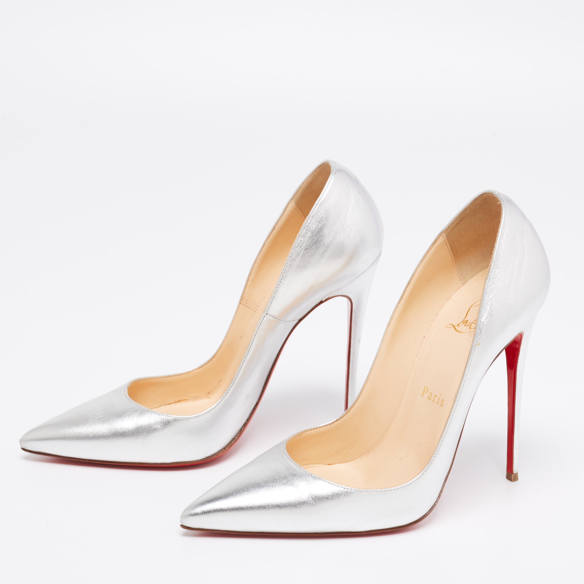 

Christian Louboutin Silver Leather So Kate Pointed Toe Pumps Size