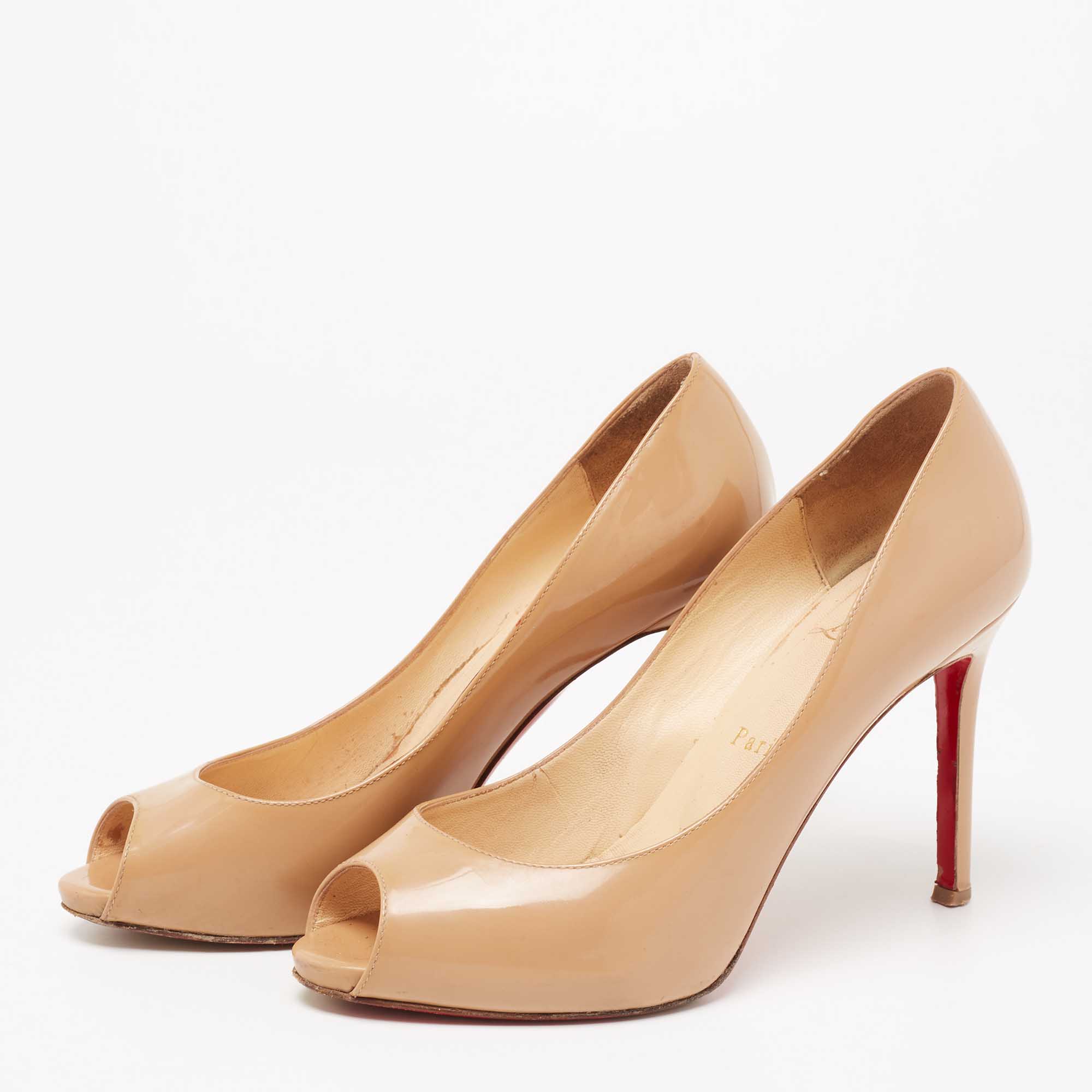 

Christian Louboutin Beige Patent Leather Very Prive Peep Toe Pumps Size