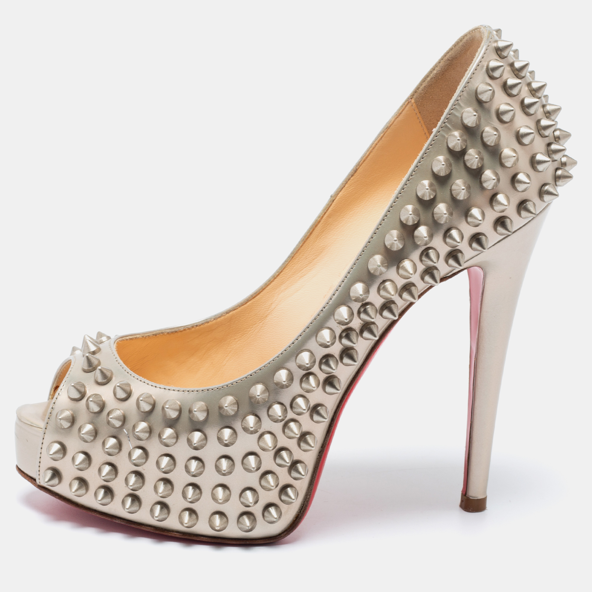 The architectural silhouette and precisely placed spikes of this pair of pumps from Christian Louboutin exemplify the brands mastery in the art of stiletto making. Finely created from leather it is detailed with 12cm heels and platforms. The signature red lacquered sole will add a signature accent to your outfit.