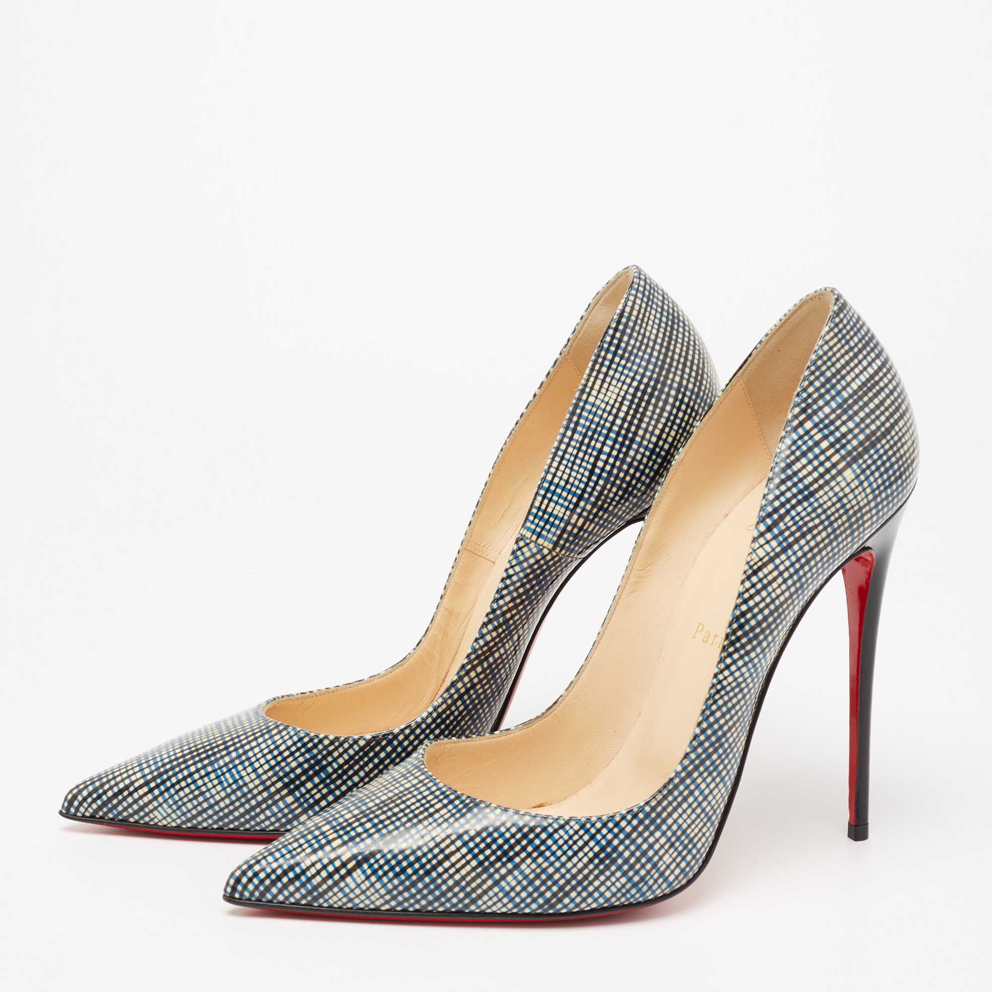 

Christian Louboutin Navy Blue/Black Patent Leather Pigalle Follies Pumps Size