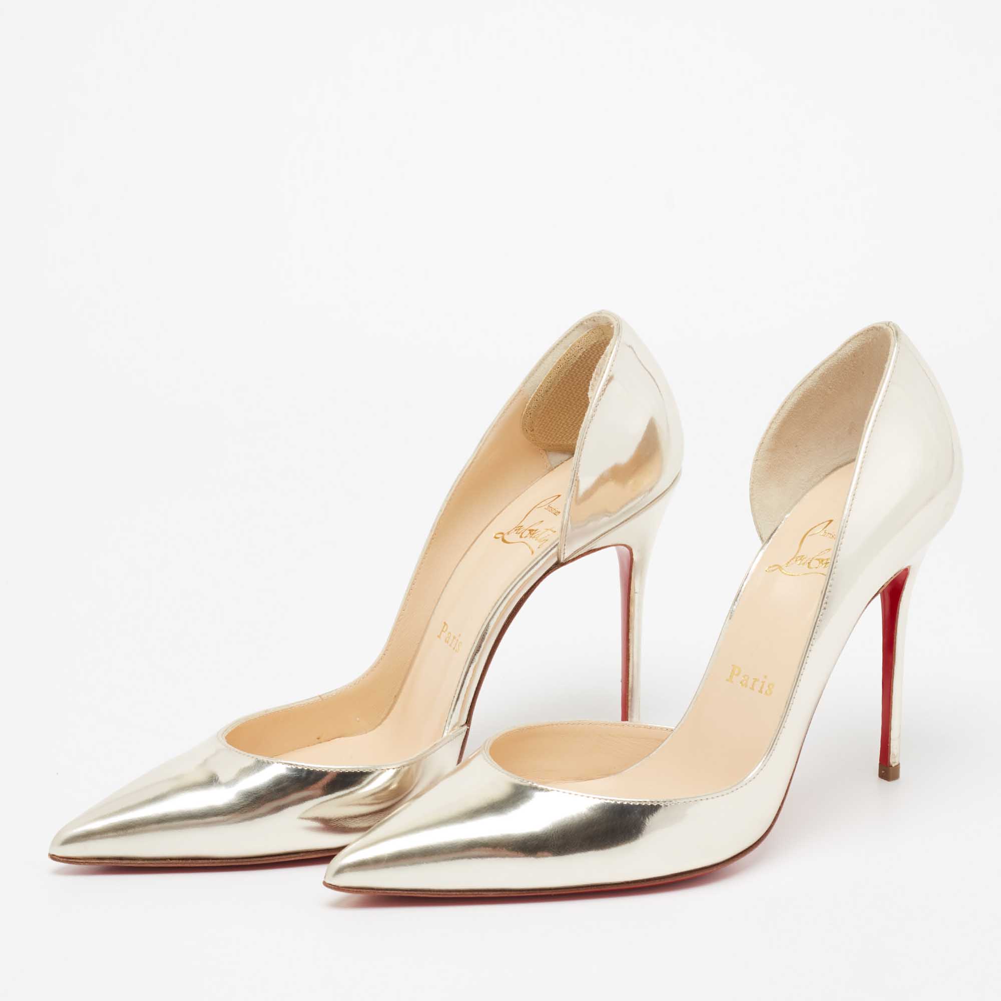 

Christian Louboutin Light Gold Leather Iriza Pumps Size