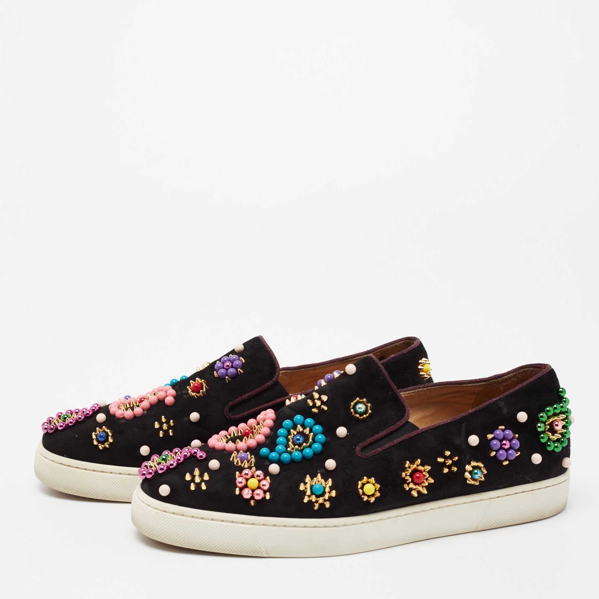 

Christian Louboutin Black Embellished Suede Boat Candy Skate Slip On Sneakers Size