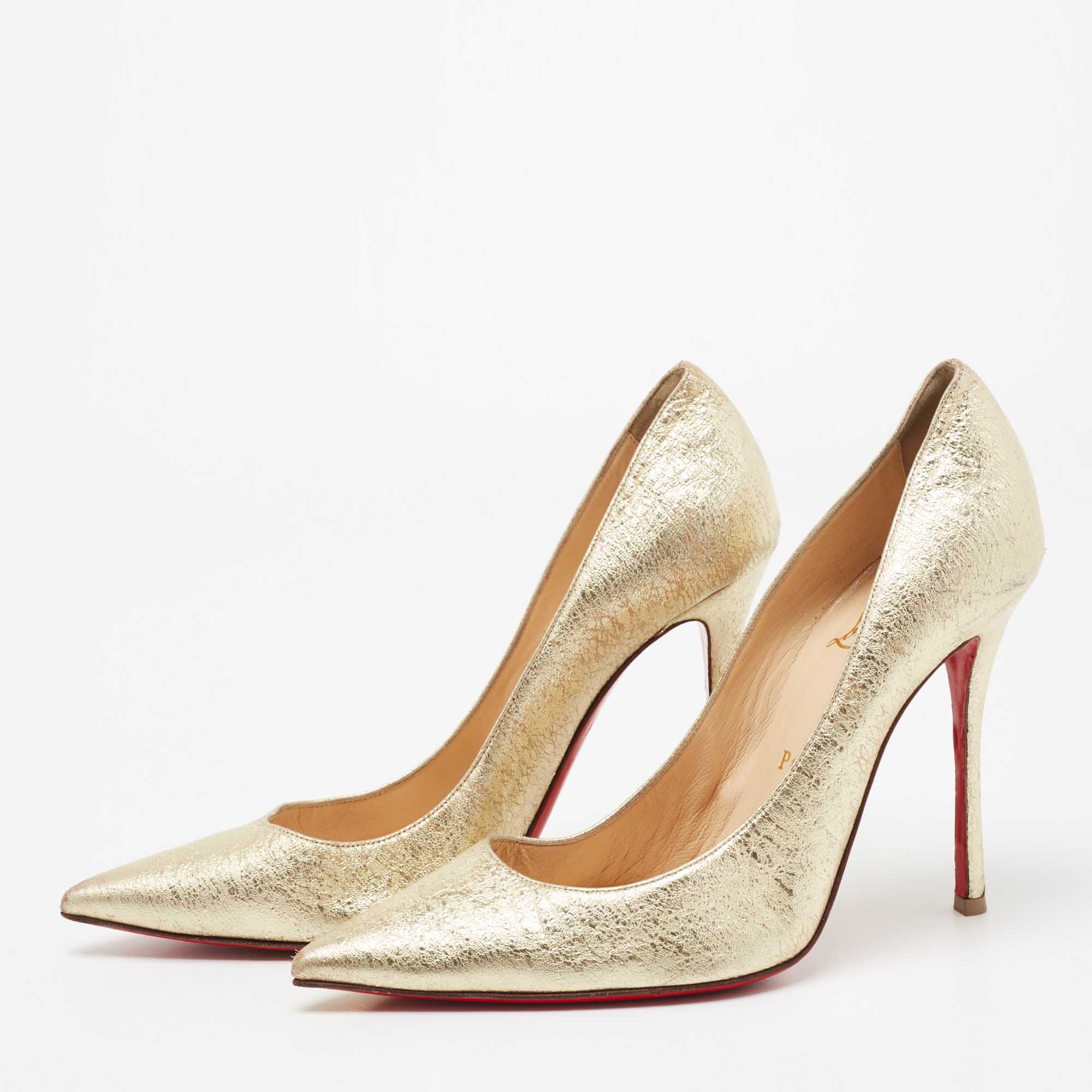 

Christian Louboutin Gold Crinkled Leather Kate Pumps Size