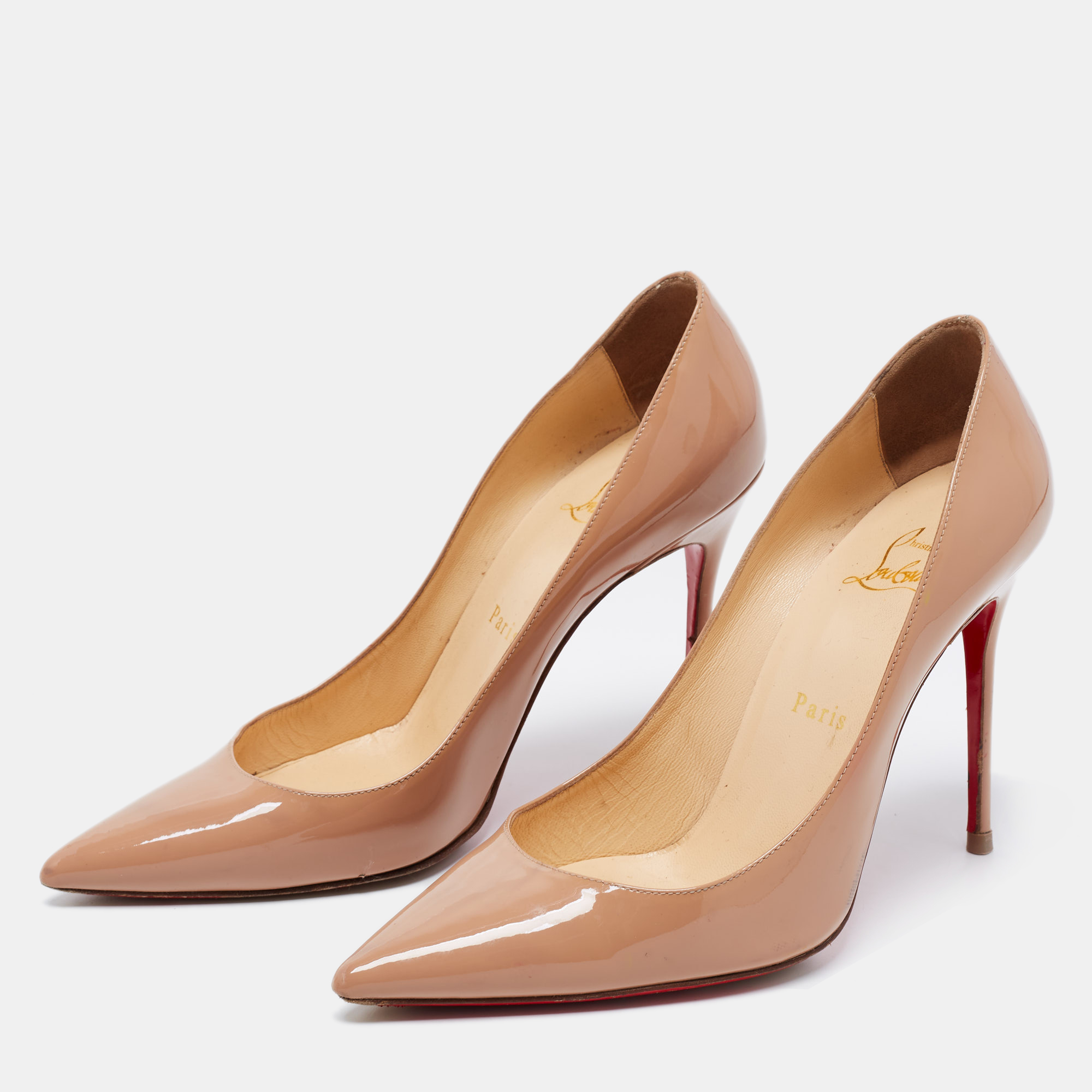 

Christian Louboutin Beige Patent Leather So Kate Pumps Size