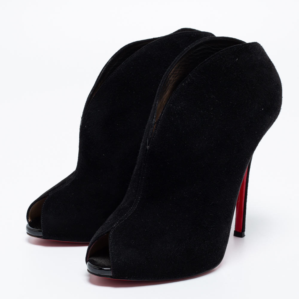 

Christian Louboutin Black Suede Chester Fille Ankle Booties Size