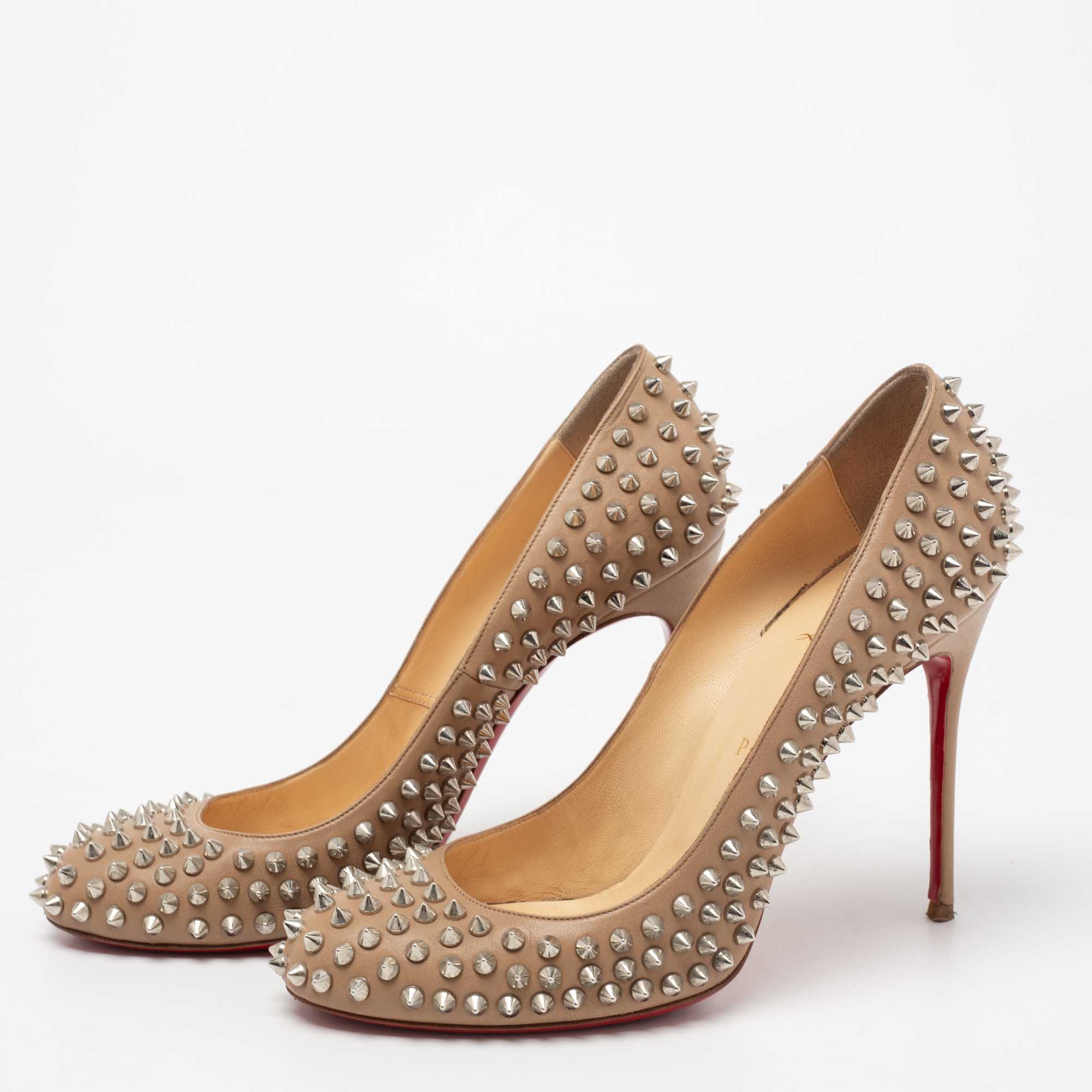 

Christian Louboutin Beige Leather Fifi Spikes Pumps Size