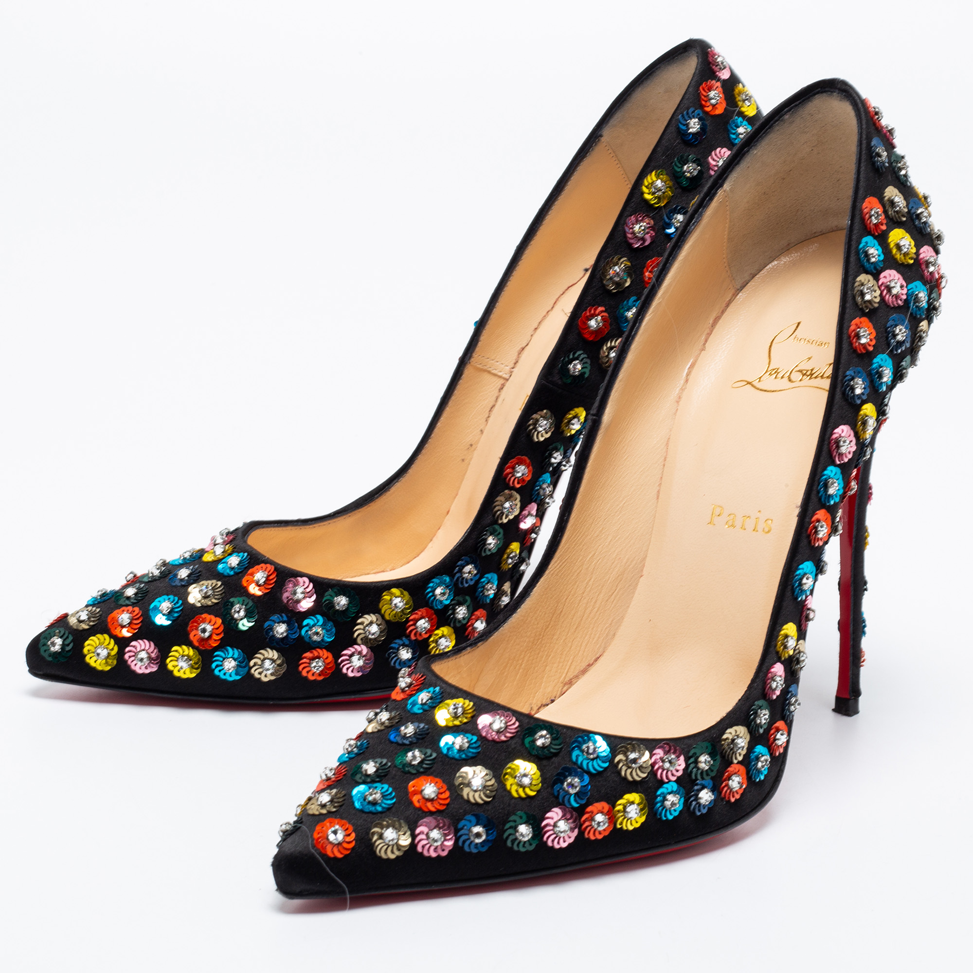 

Christian Louboutin Black Satin Embellished Fiorilili Pumps Size