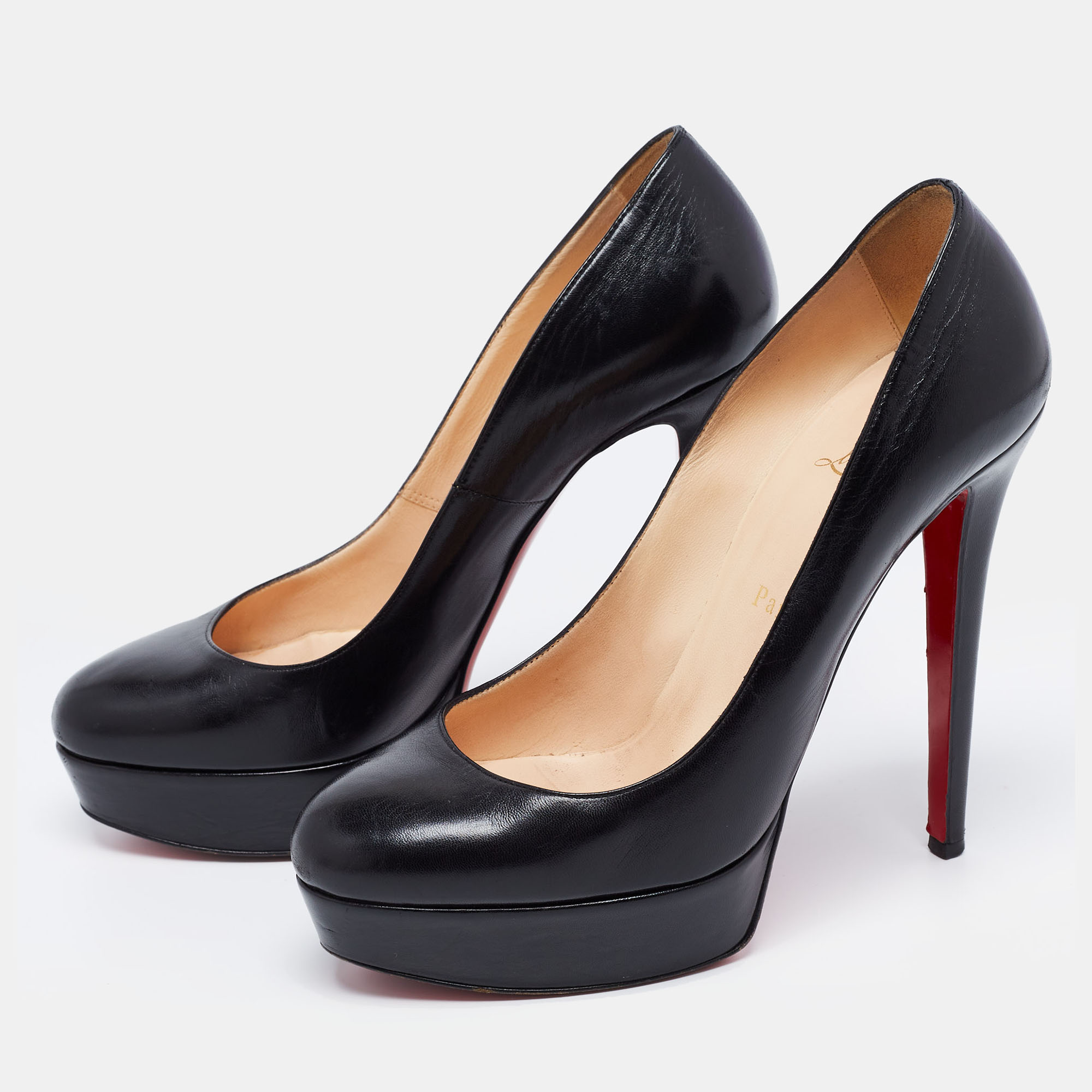 

Christian Louboutin Black Leather Bianca Pumps Size