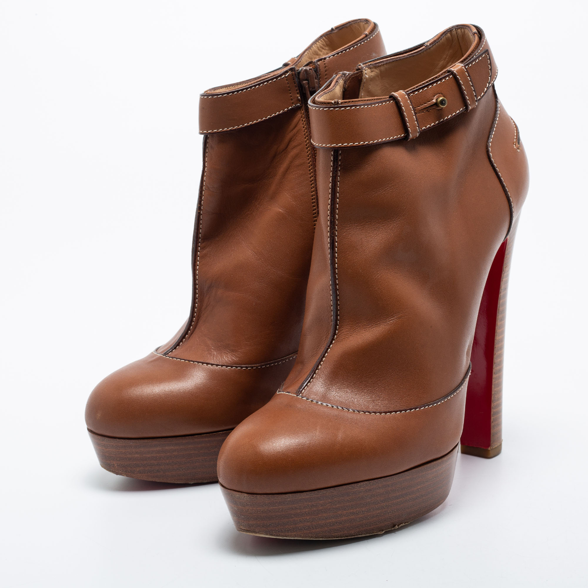 

Christian Louboutin Brown Leather Platform Ankle Boots Size