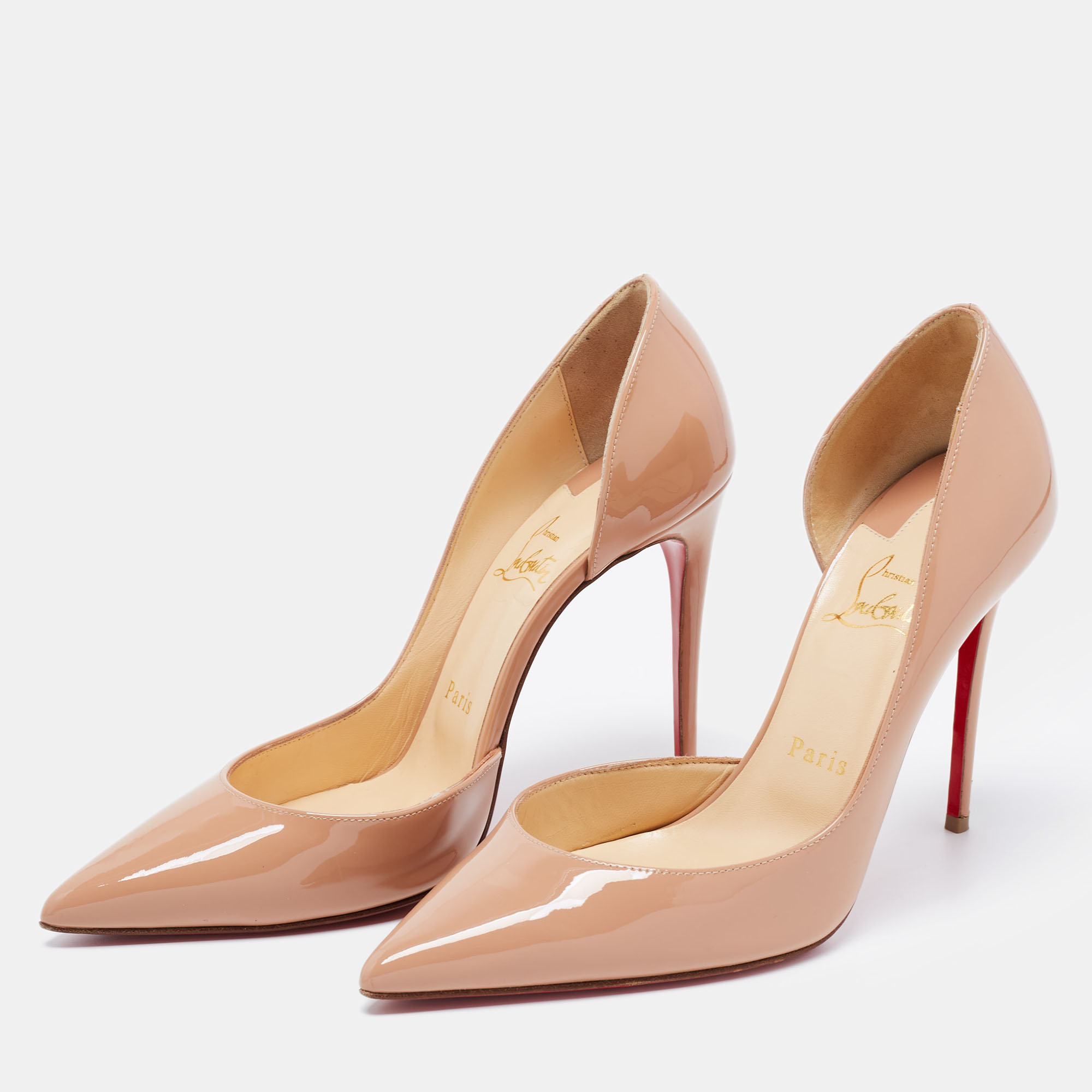 

Christian Louboutin Beige Patent Leather Iriza Pumps Size