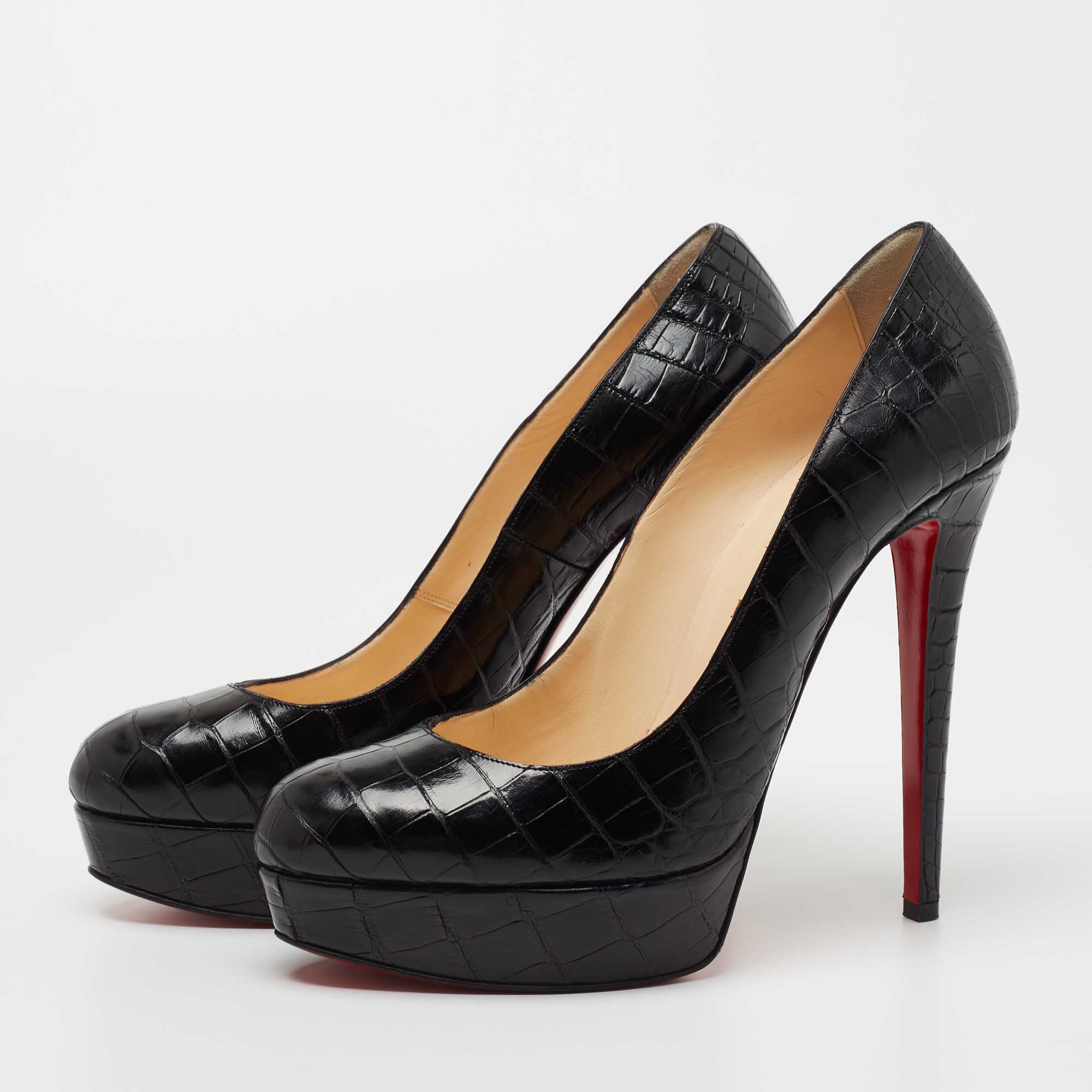 

Christian Louboutin Black Croc Embossed Leather Decollete Pumps Size