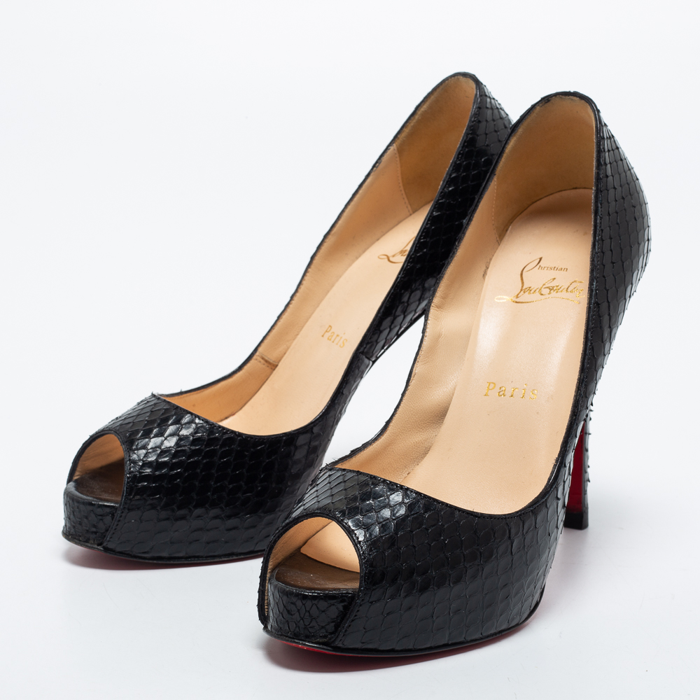 

Christian Louboutin Black Python Leather New Prive Pumps Size