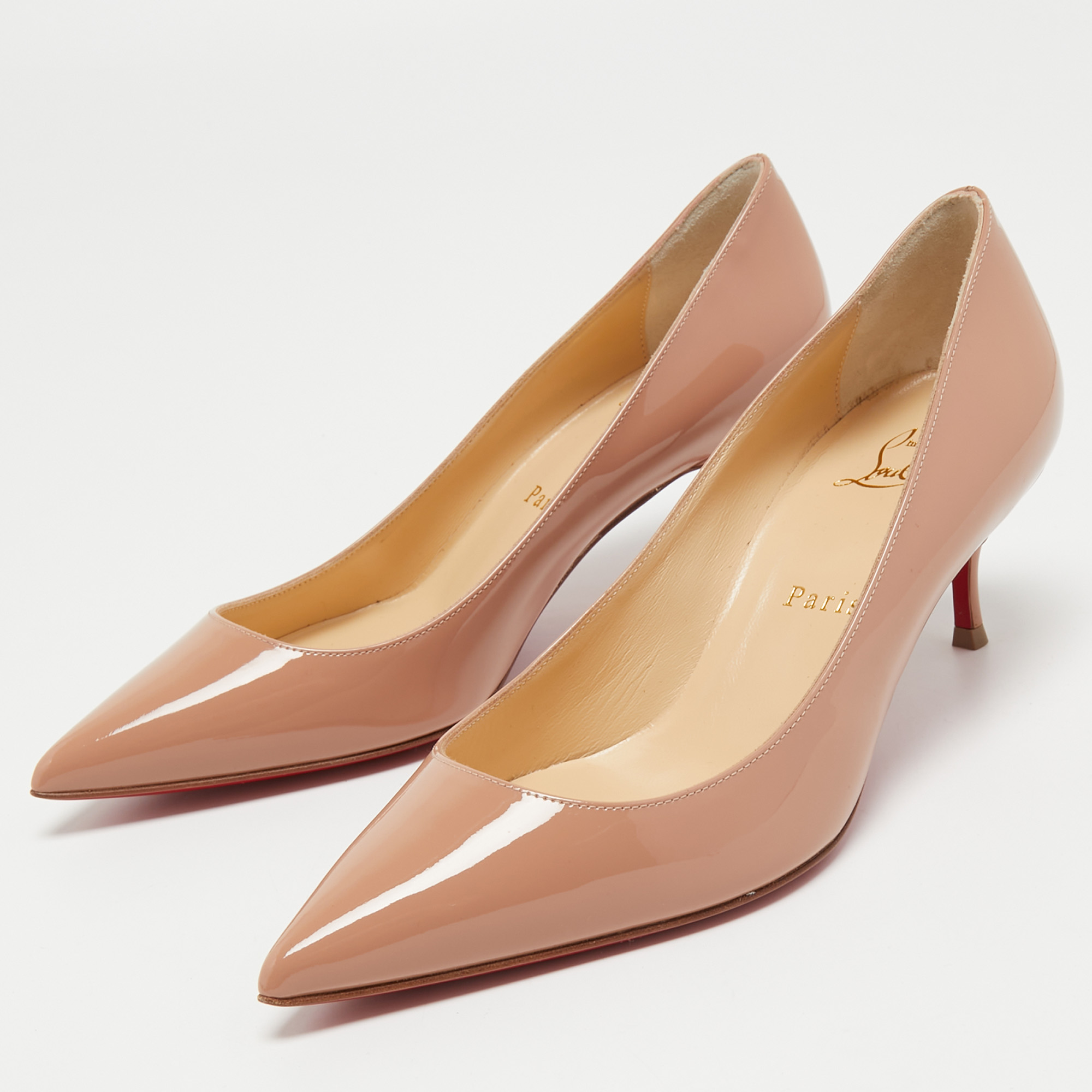 

Christian Louboutin Beige Patent Leather Pigalle Pumps Size