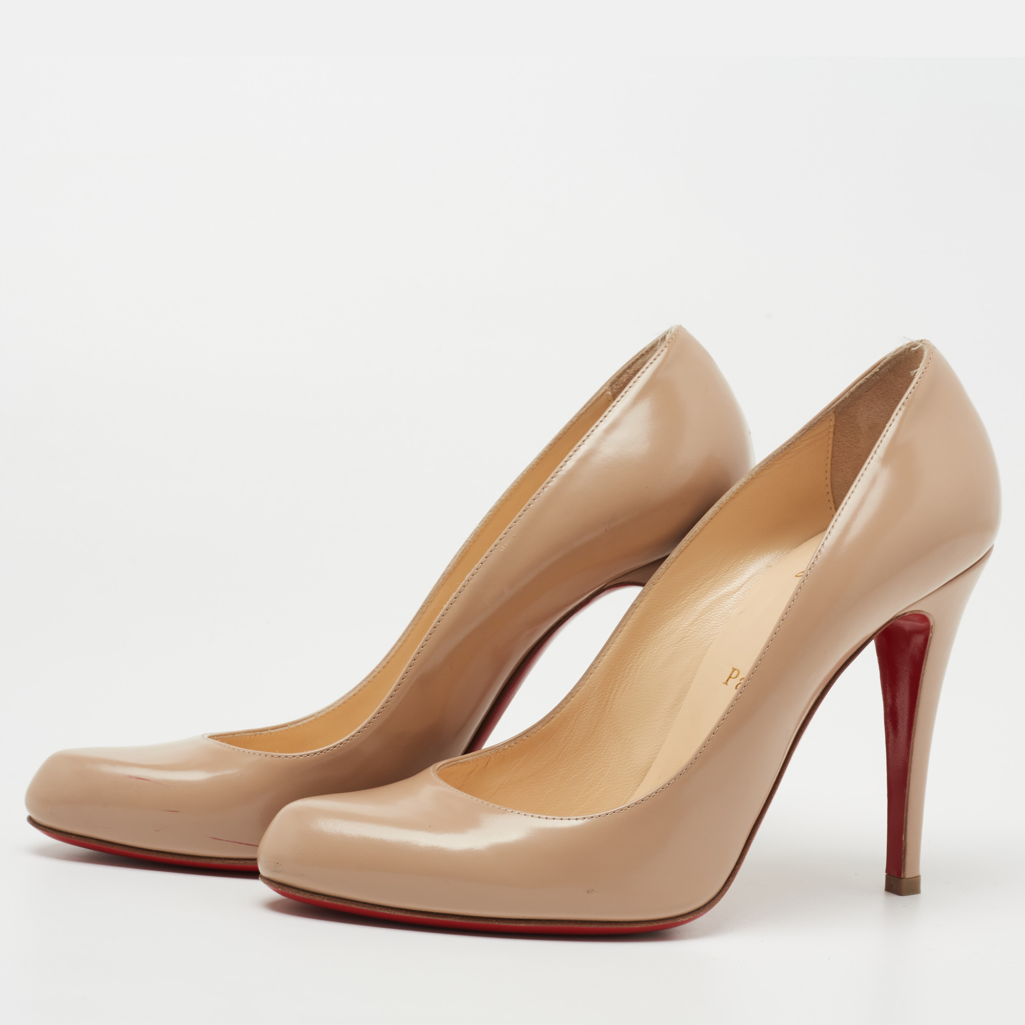 

Christian Louboutin Beige Leather Rolando Pumps Size