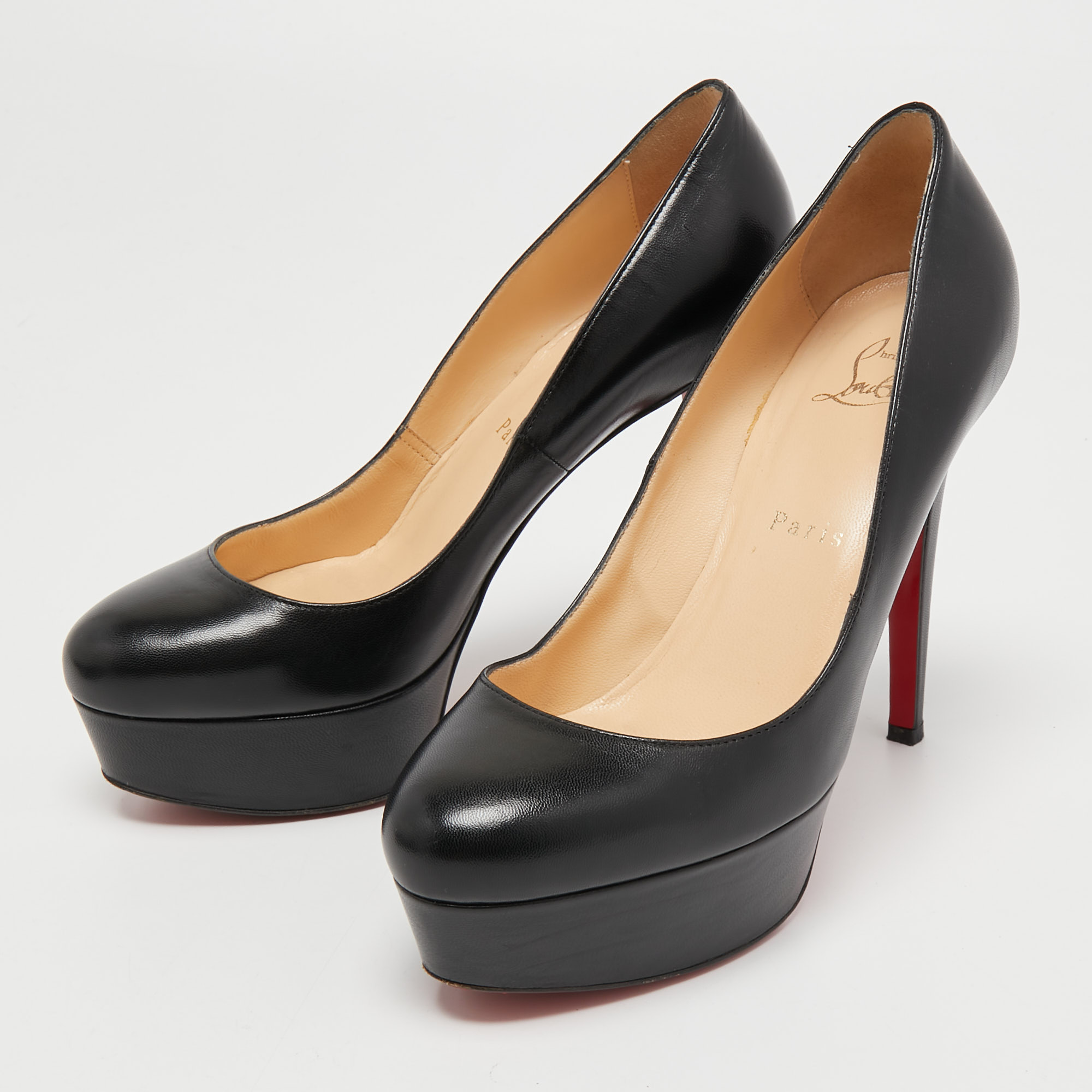 

Christian Louboutin Black Leather Bianca Pumps Size