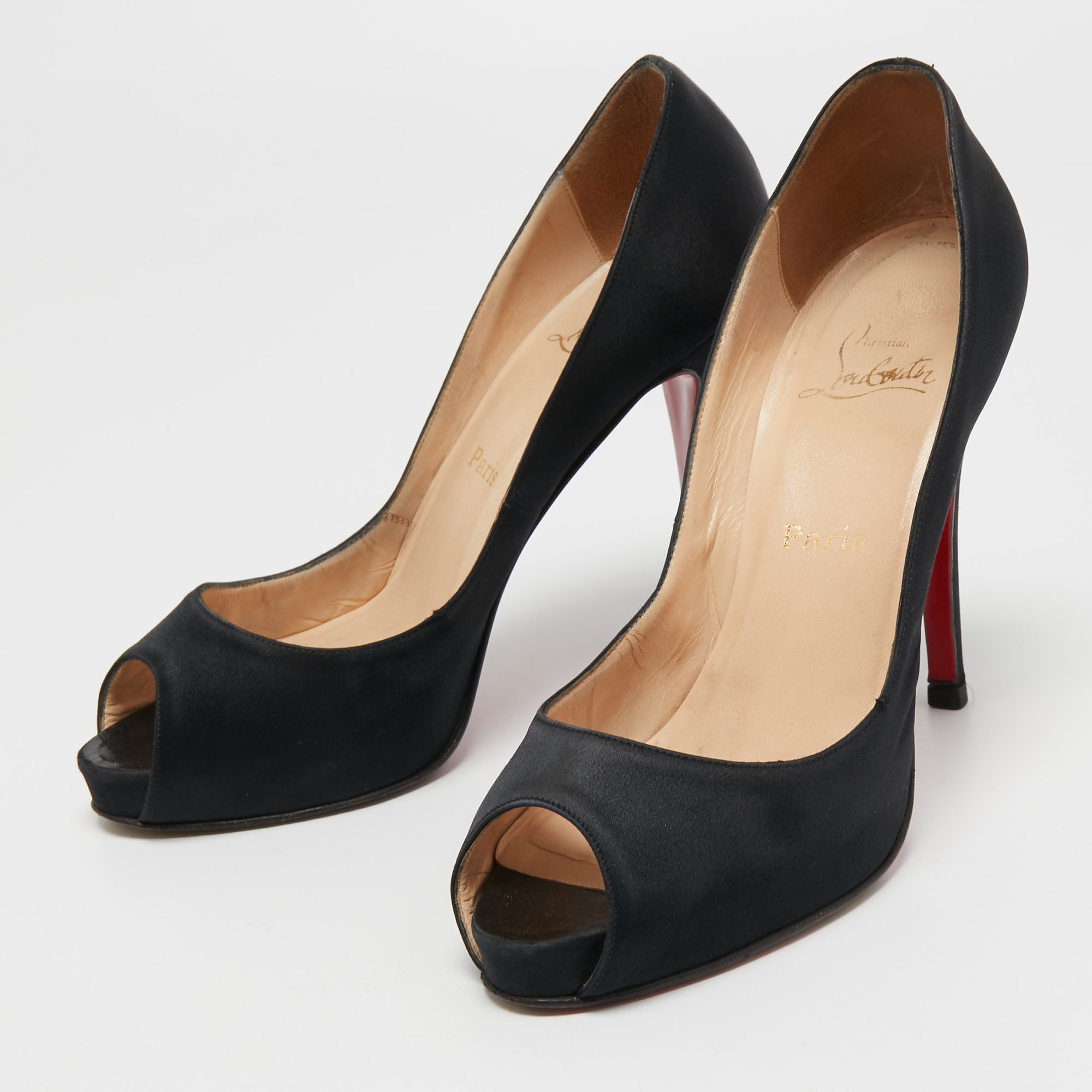 

Christian Louboutin Black Satin Very Prive Pumps Size