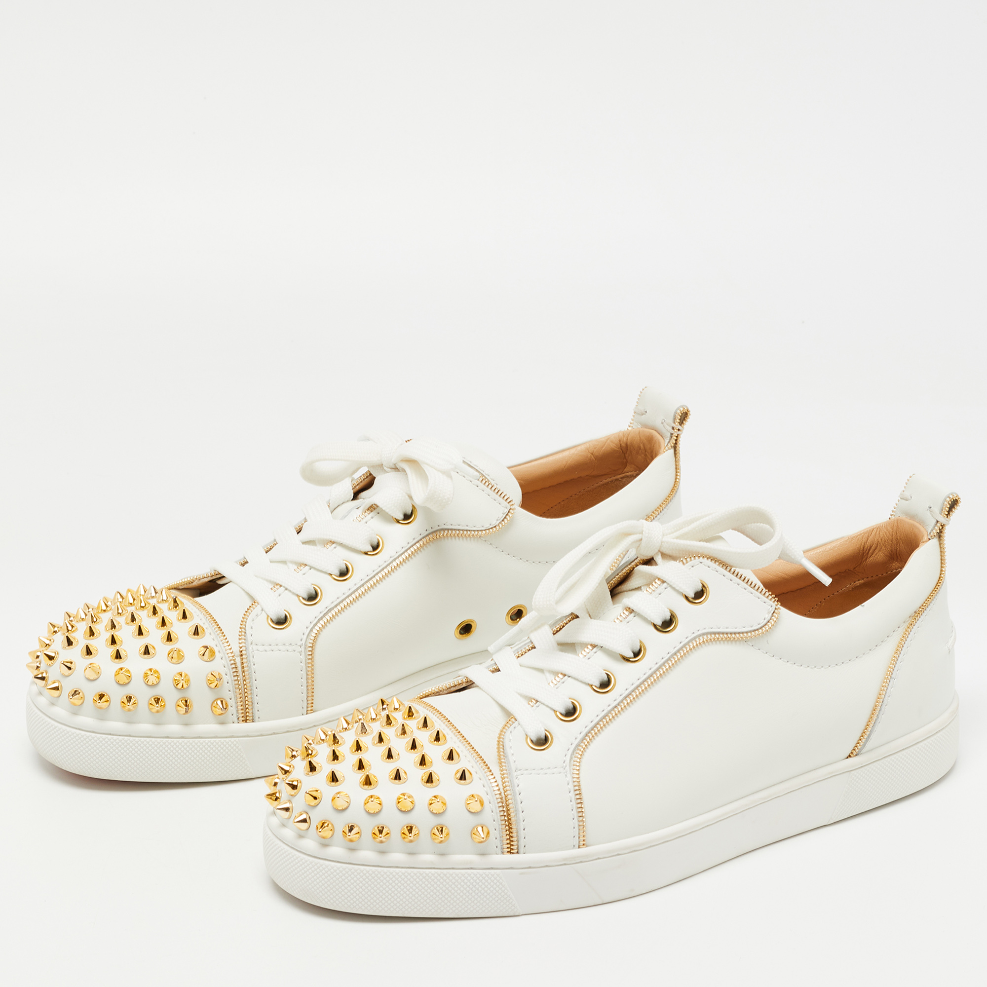 

Christian Louboutin White Leather Vieira 2 Spike Low Top Sneakers Size