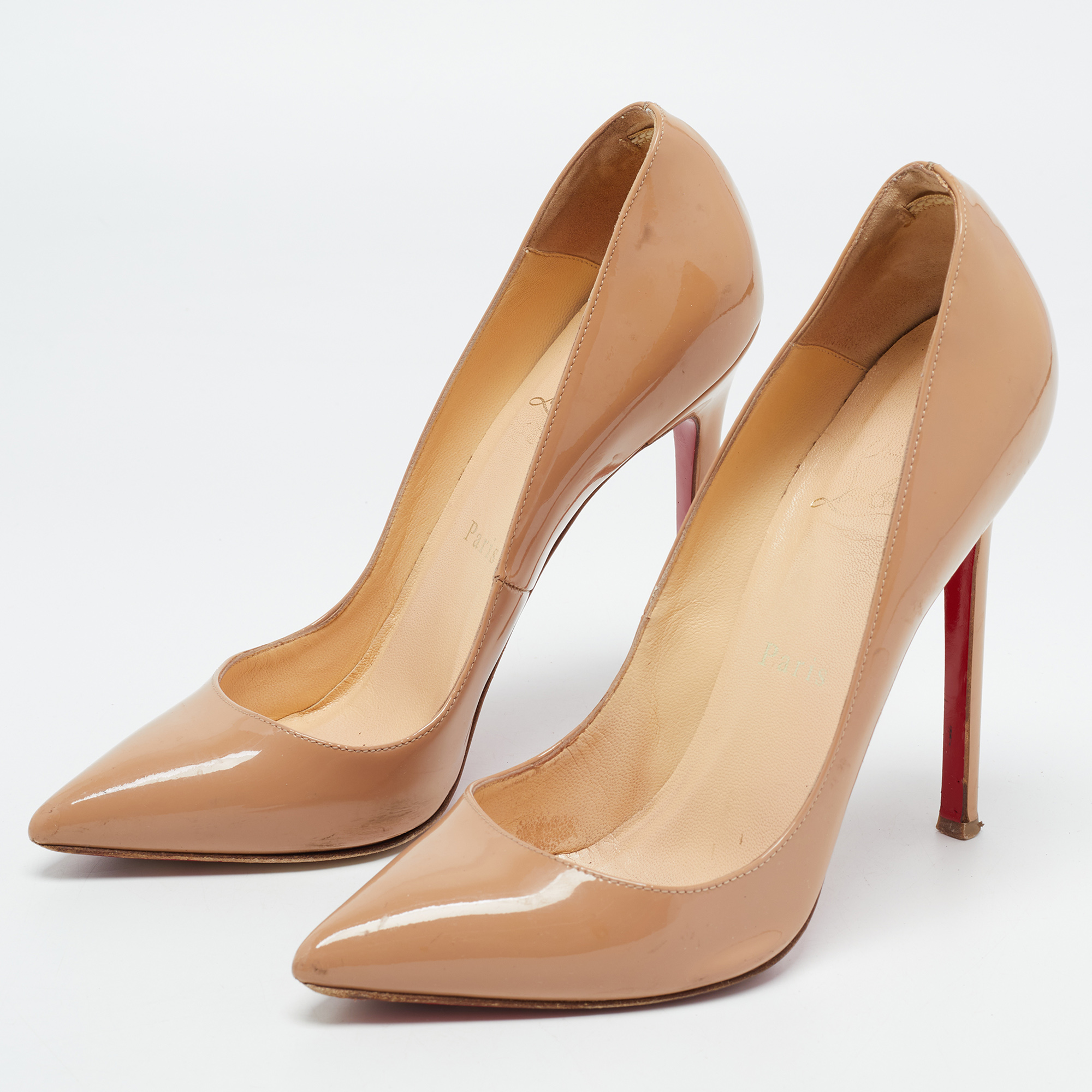 

Christian Louboutin Beige Patent Leather Pigalle Pumps Size